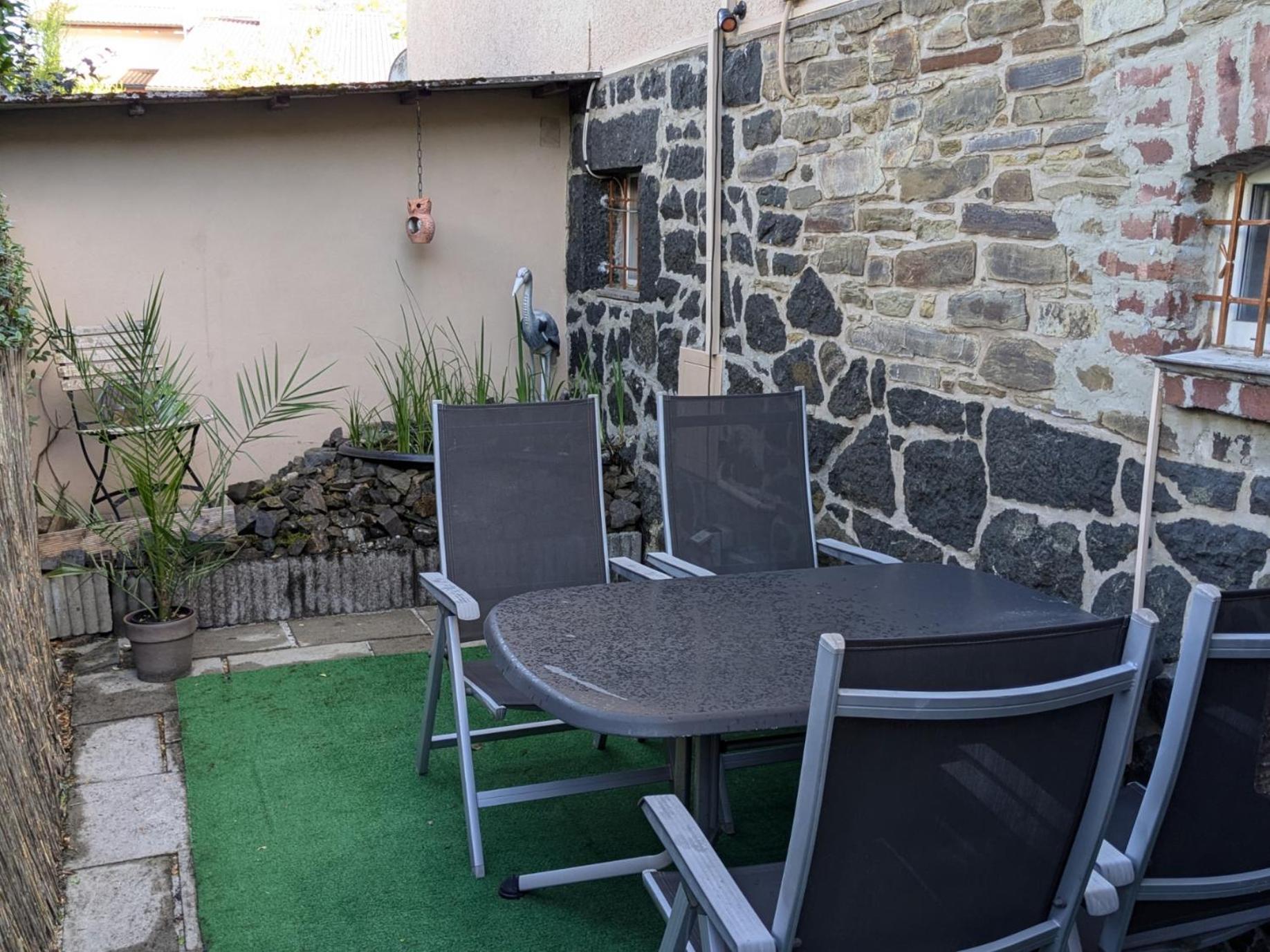 Zum Alten Schusterhaus Bad Endbach Luaran gambar
