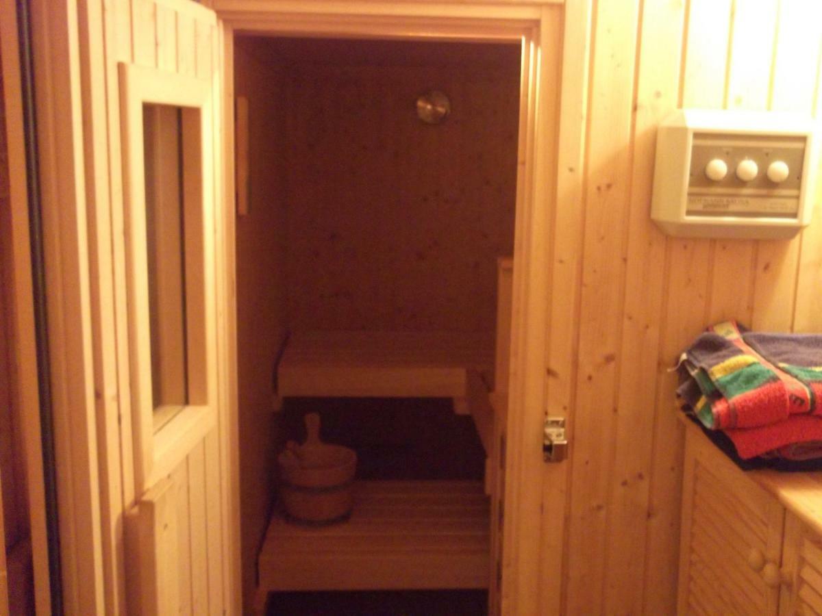 Zum Alten Schusterhaus Bad Endbach Luaran gambar